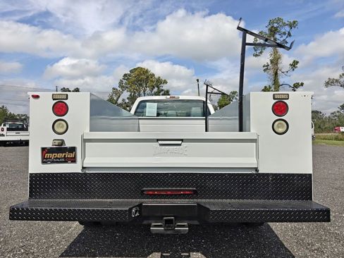 Used 2012 Ford F550 4x4 Crew Cab Super Duty w/ PWR Equipment Group image 7