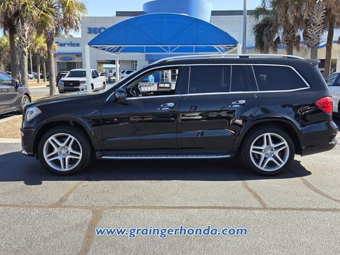 Used 2016 Mercedes-Benz GL 550 4MATIC image 8