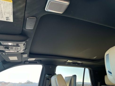 Certified 2021 Cadillac Escalade Premium Luxury w/ Driver Assist Tech Package image 32