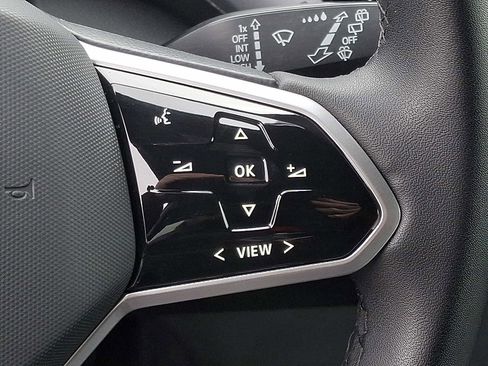 Used 2023 Volkswagen ID.4 Pro image 23