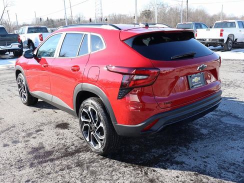 New 2026 Chevrolet Trax RS image 3