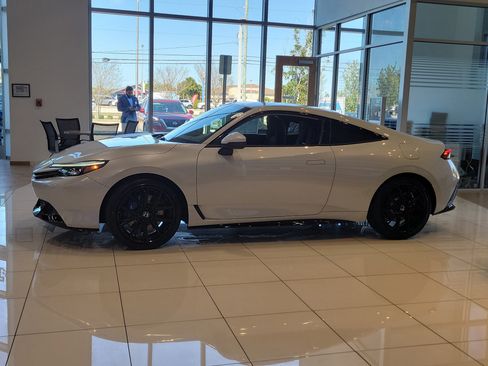 New 2026 Honda Prelude image 3