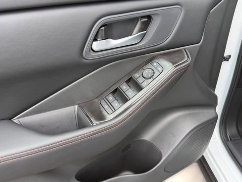 New 2026 Nissan Rogue Rock Creek image 20