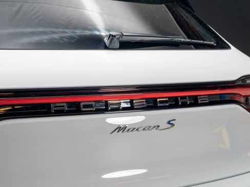 New 2026 Porsche Macan S AWD/4WD image 14