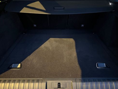 Used 2020 Land Rover Range Rover Sport HSE image 22