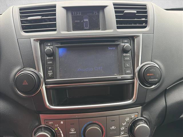 Used 2013 Toyota Highlander SE AWD/4WD image 15