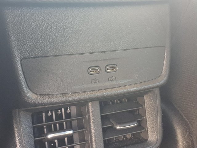 Certified 2026 Chevrolet Equinox LT FWD image 20