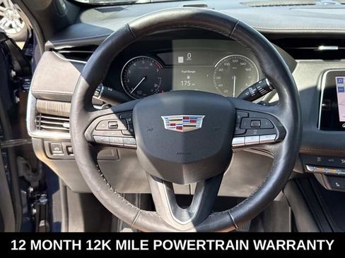Used 2021 Cadillac XT4 Premium Luxury AWD/4WD image 16