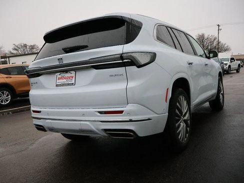 New 2026 Buick Enclave Avenir w/ Super Cruise Package AWD/4WD image 6