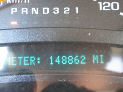 Used 2007 Chevrolet Silverado 2500 LT AWD/4WD image 12