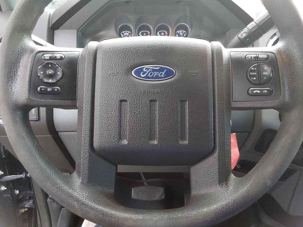 Used 2015 Ford F250 XLT w/ XLT Value Package AWD/4WD image 15