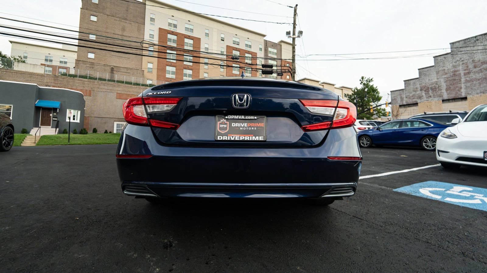 Used 2018 Honda Accord LX image 4