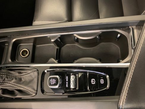 Used 2019 Volvo S60 T6 R-Design AWD/4WD image 31