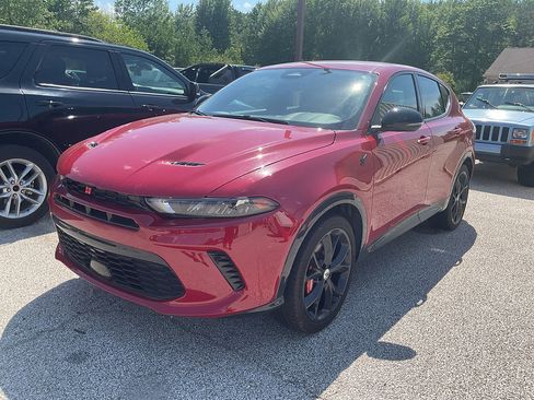 Used 2024 Dodge Hornet R/T AWD/4WD image 2