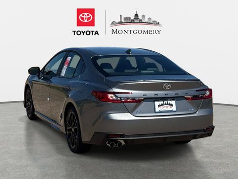 New 2026 Toyota Camry SE FWD image 5