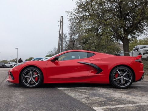 Used 2020 Chevrolet Corvette Stingray Premium Cpe w/ 3LT Preferred Equipment Group image 9