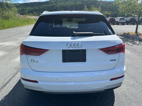 Used 2023 Audi Q3 2.0T Premium AWD/4WD image 4