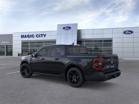 New 2026 Ford Maverick Lariat w/ Black Appearance Package image 4