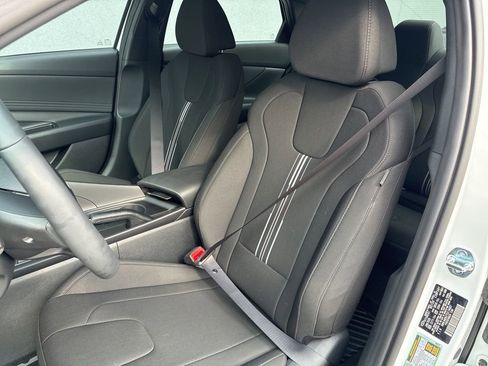 New 2026 Hyundai Elantra Sport FWD image 16