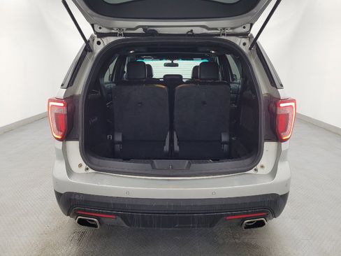 Used 2016 Ford Explorer Sport image 29