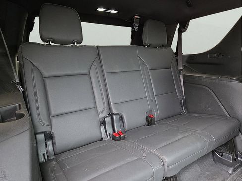 Used 2025 Chevrolet Tahoe Z71 w/ Z71 Off-Road Package AWD/4WD image 11