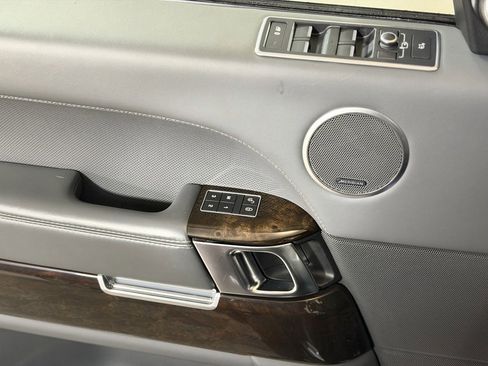 Used 2017 Land Rover Range Rover LWB SV Autobiography image 24