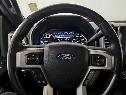 Certified 2021 Ford F250 Platinum w/ FX4 Off-Road Package image 23