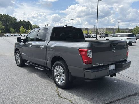 Certified 2024 Nissan Titan SV w/ SV Convenience Package AWD/4WD image 7