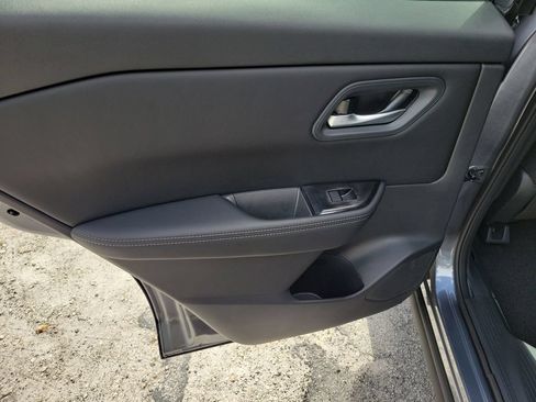 New 2026 Nissan Rogue SV w/ Cold Weather Package FWD image 13