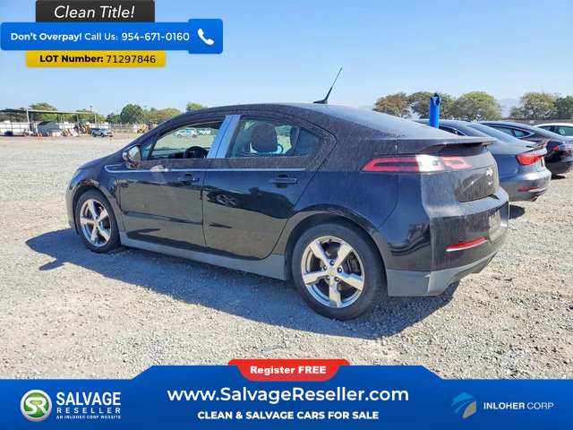Used 2011 Chevrolet Volt Premium w/ Premium Trim Package FWD image 3
