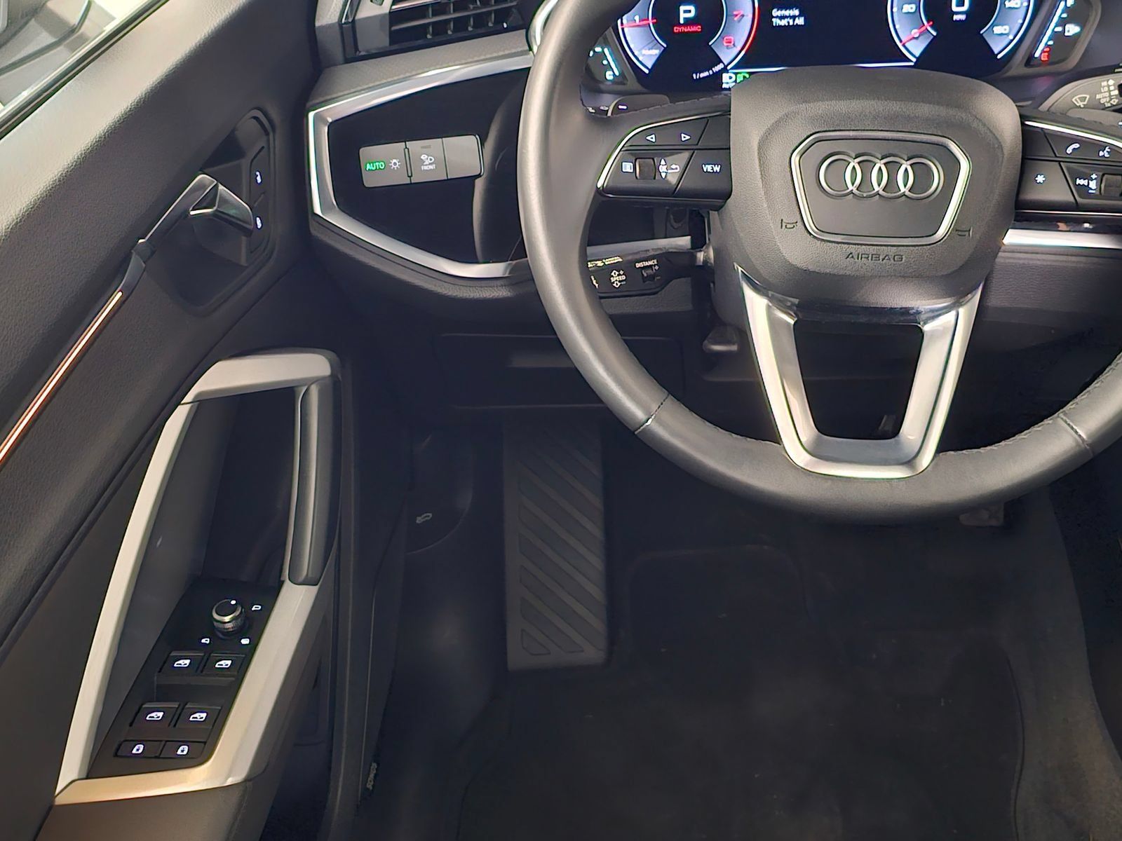 Used 2022 Audi Q3 2.0T Premium Plus w/ Premium Plus Package AWD/4WD image 10