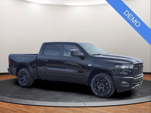 New 2026 RAM 1500 Big Horn AWD/4WD image 14