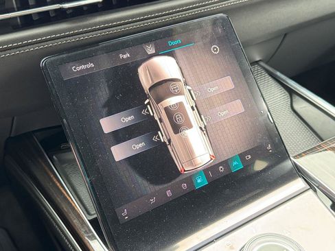 New 2026 Cadillac Escalade Luxury w/ Touring Package image 28