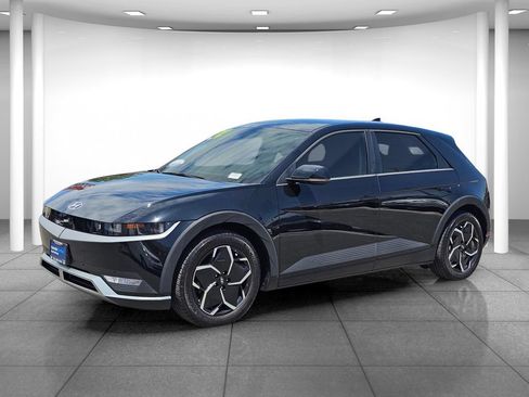 Certified 2024 Hyundai Ioniq 5 SEL RWD image 3