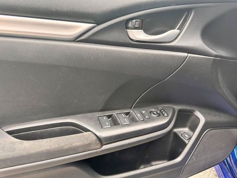 Used 2021 Honda Civic LX image 9