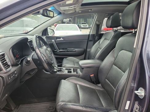 Used 2019 Kia Sportage EX w/ EX Technology Package image 18