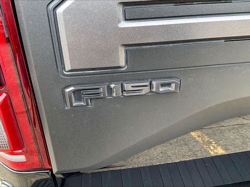 Used 2020 Ford F150 Raptor w/ Equipment Group 802A Luxury image 31