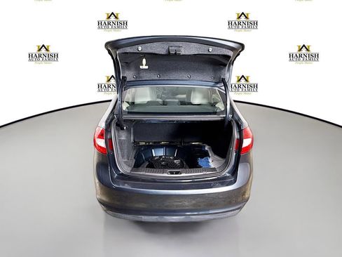 Used 2011 Ford Fiesta S FWD image 27