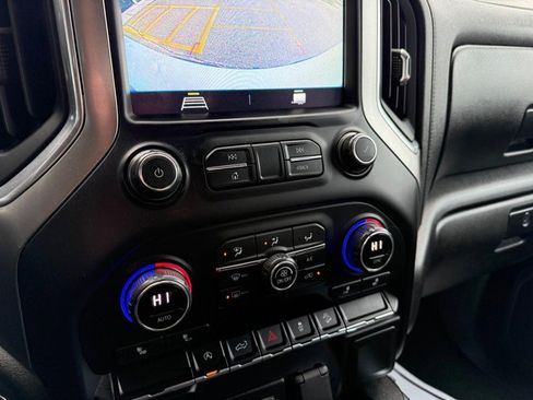 Used 2021 Chevrolet Silverado 1500 LT Trail Boss w/ Bed Protection Package image 27