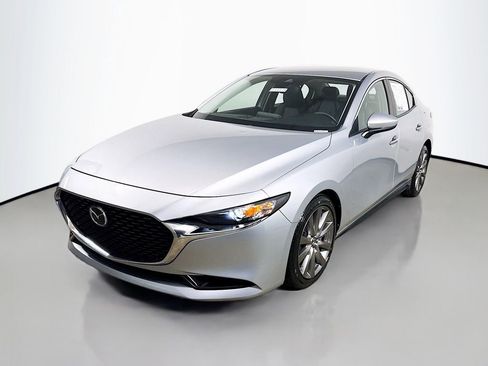 Used 2019 MAZDA MAZDA3 AWD Sedan w/ Preferred Package image 3