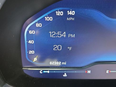 Used 2023 Chevrolet Suburban High Country image 21