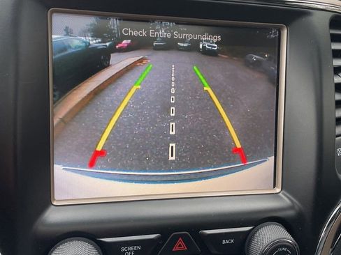 Used 2016 Jeep Grand Cherokee Limited image 14