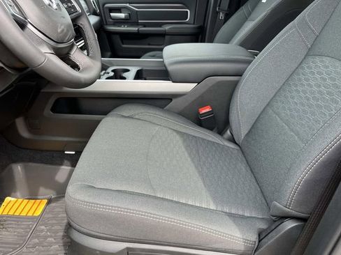 New 2026 RAM 3500 Big Horn AWD/4WD image 23