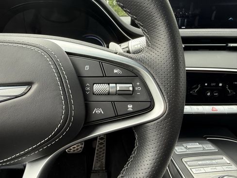 Used 2025 Genesis GV70 3.5T Sport w/ Sport Advanced Package image 22