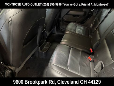 Used 2021 Jeep Wrangler Unlimited Sahara image 37