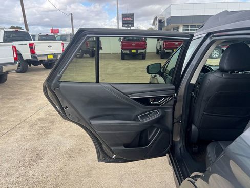 Used 2020 Subaru Outback Limited w/ Popular Package #2 image 16