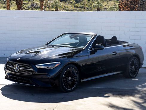Used 2025 Mercedes-Benz CLE 300 4MATIC Cabriolet image 5