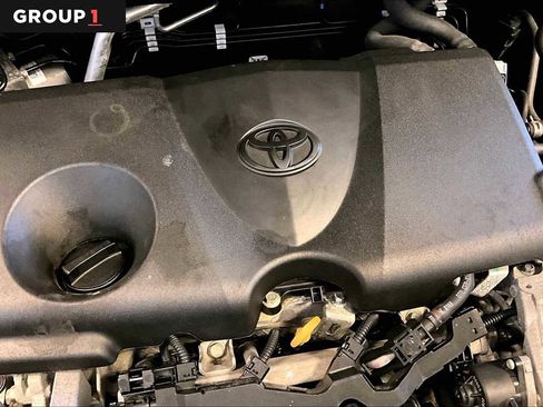 Certified 2021 Toyota RAV4 LE image 30