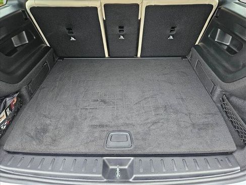 Used 2026 Mercedes-Benz GLB 250 image 5
