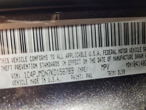 Used 2019 Jeep Cherokee Limited w/ Technology Group image 33